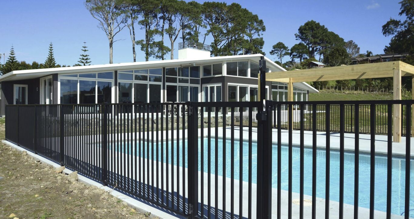 Privacy and security fencing solutions in San Luis, AZ