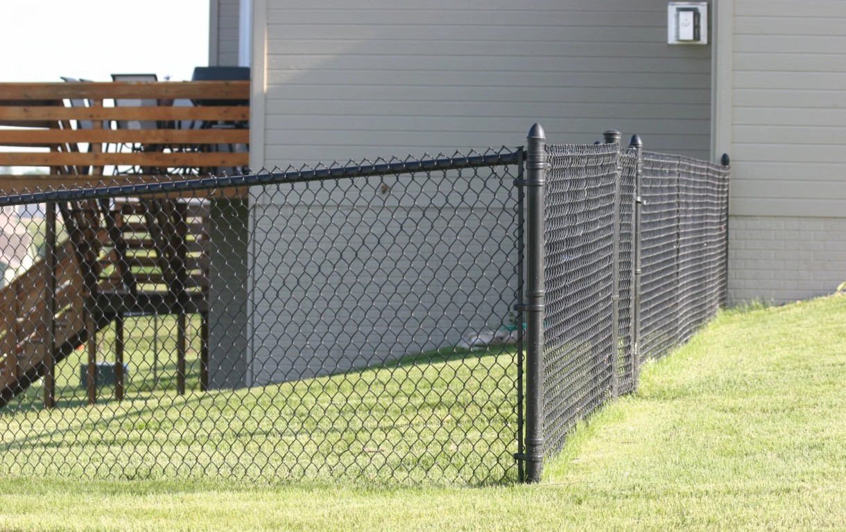 Expert fence installation for all fence types in San Luis, AZ